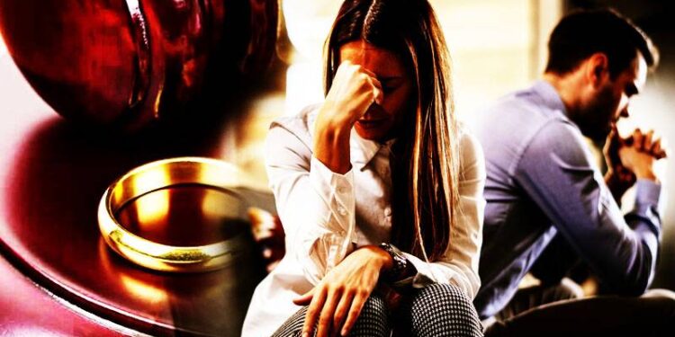 Türkiye'de 'çekirdek aile' formu çözülüyor; boşanmalar artıyor, evlilikler azalıyor, her 5 haneden 1'i tek kişiden oluşuyor