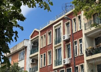 Türkiye'deki ev sahipliği oranları alarm veriyor, AB ülkelerine kıyasla makas büyüyor