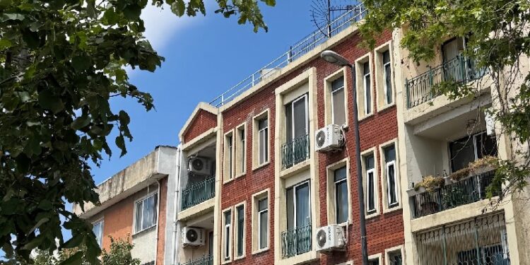 Türkiye'deki ev sahipliği oranları alarm veriyor, AB ülkelerine kıyasla makas büyüyor