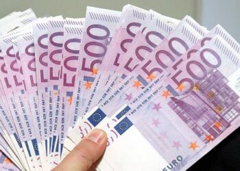 Türkiye'ye dönsünler diye 4 bin Euro maaş verilecek
