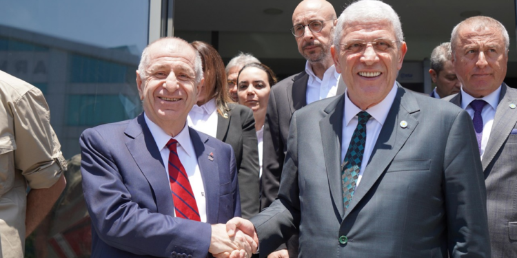 Ümit Özdağ ile Müsavat Dervişoğlu Arasında Kritik Görüşme! 'Ortaklık' Vurgusu Dikkat Çekti