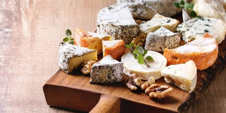 Uyumadan Önce Sakın Peynir Yemeyin! Bilim Korkunç Efsaneyi İspatladı... Meğer Gerçekmiş