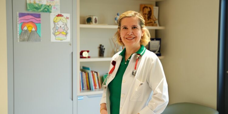 Uzmanı Uyardı! Çocuklarda Konuşmayı Engelleyen Tehlikeli Alışkanlık