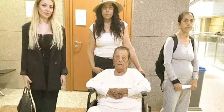 Vasiden habersiz, 87 yaşındaki demans hastası için açılan banka hesabına suç duyurusu