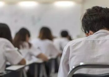 Veliler Dikkat! Öğrencilerin Elinde Oyuncak Görünümlü Gizli Tehlike… Pazarda, İnternette Her Yerde Satışı Var