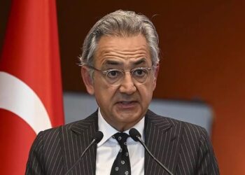 Vize meselesi çalışmaktan yorulduğumuz bir bariyer haline geldi