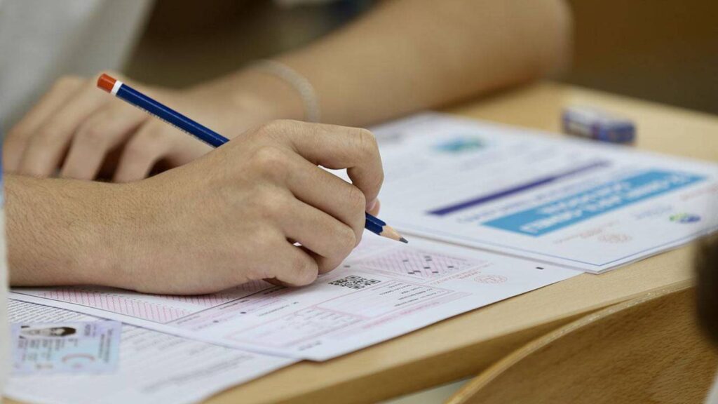Yanlış okulda olduğu sınav sırasında anlaşıldı: Şikayetçi oldu