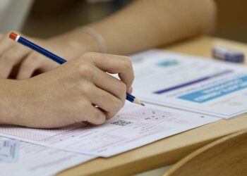 Yanlış okulda olduğu sınav sırasında anlaşıldı: Şikayetçi oldu