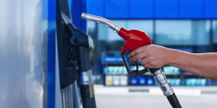 Zam Yağmurunun Ardından... Akaryakıta Bu Kez İndirim