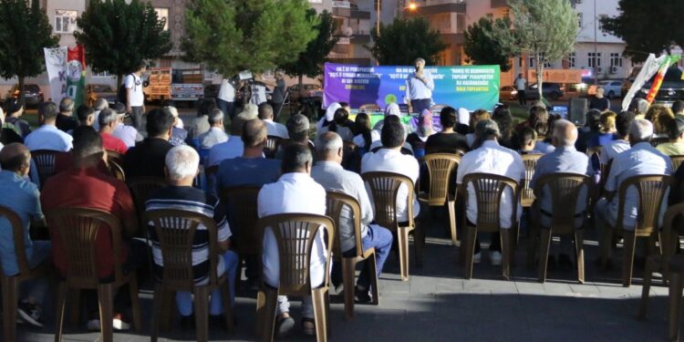 ‘Demokratik Toplum Buluşmaları’ sürüyor: Sürece sahip çıkalım