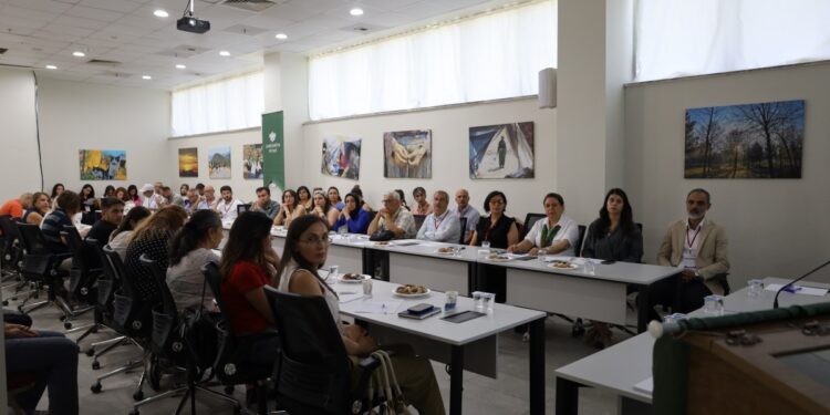 Çocuk çalıştayında deneyimler paylaşıldı: Modelimizi oluşturmalıyız