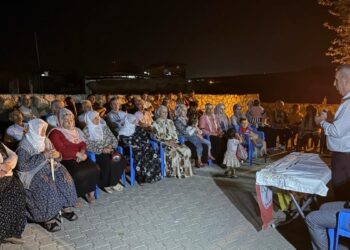 Birçok kentte ‘süreç’ temalı buluşma: Halk somut adım bekliyor