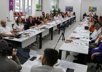 Çocuk çalıştayı: Anadil toplumun temelidir