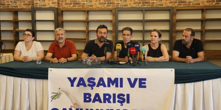 Hekimlerin öncülüğünde ‘süreç’ için imza kampanyası