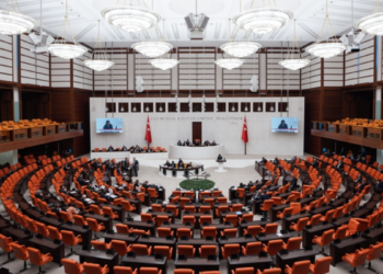 DEM Parti Madımak için araştırma komisyonu istedi