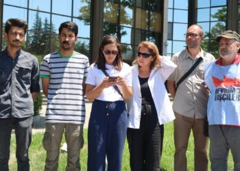 İşçiler TBB önünde: Suskun kalanlar adaletsizliğe ortaktır