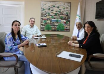 İmralı Heyeti ile eş genel başkanlar bir araya geldi