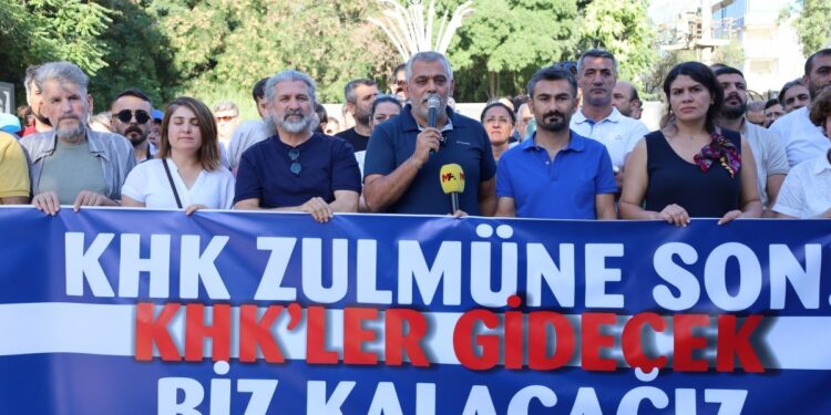 KESK üyesi KHK’lilerin işlerine iadesi istendi