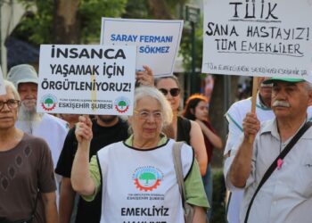 Eskişehirliler asgari ücrete zam istedi
