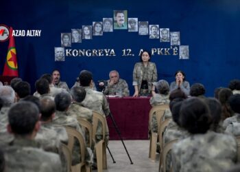 Dünyanın gözü kulağı PKK’de: Hangi parti ve örgütler takip edecek?