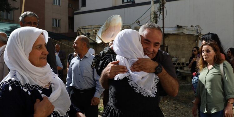 31 yıl sonra memleketi Gever’de: Mücadelemiz sürecek