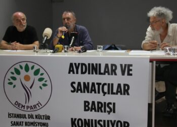 Aydın ve sanatçılar barışı konuştu: Herkes süreci sahiplenmeli