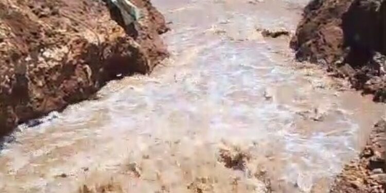 GAP kanalında çökme sonrası araziler su altında kaldı