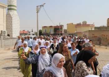 Zilan Esen’in taziyesine kitlesel ziyaret