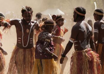 Rapor: Aborjinler soykırıma uğradı
