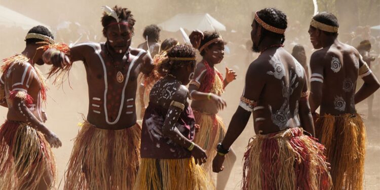 Rapor: Aborjinler soykırıma uğradı