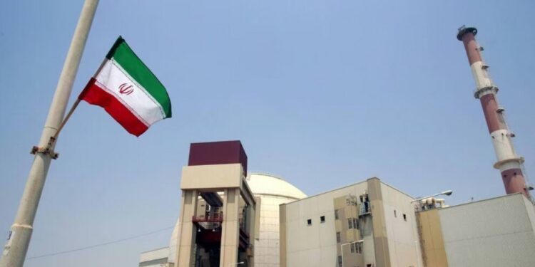 İran, Uluslararası Atom Enerjisi Ajansı işbirliğini askıya aldı