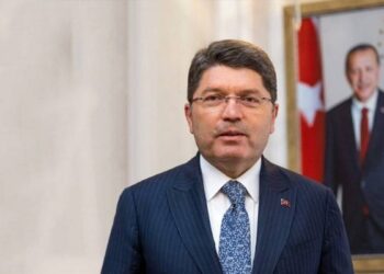 Bakan Tunç CHP’ye operasyonları eleştirenleri hedef aldı