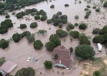 Teksas’ta selde hayatını kaybedenlerin sayısı 111’e çıktı