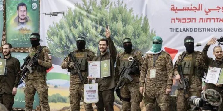 Hamas, İsrailli rehineleri serbest bırakmayı kabul etti