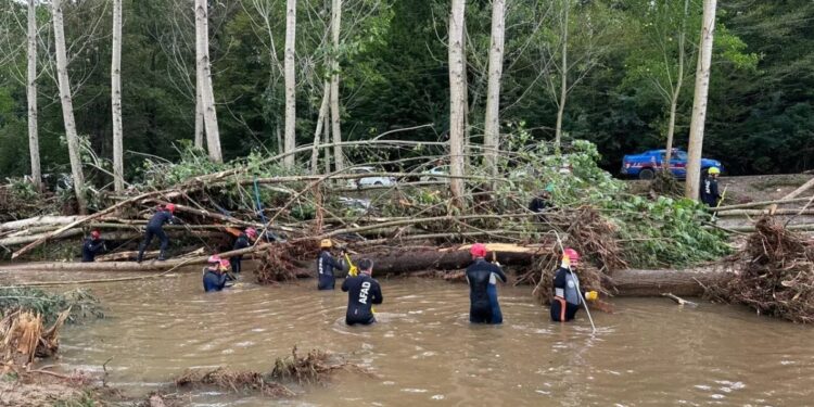 Teksas’taki selde yaşamını yitirenlerin sayısı 119’a yükseldi