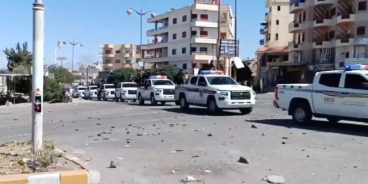 Şam güçleri Süveyda’ya girmeye başladı: Yasak ilan edildi