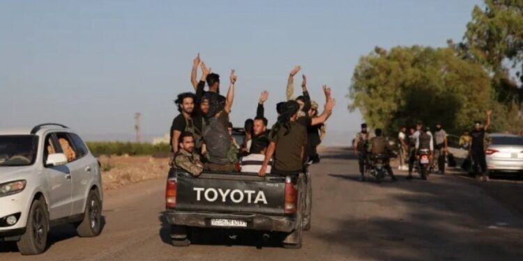 Suriye geçiş hükümeti ateşkesi reddetti