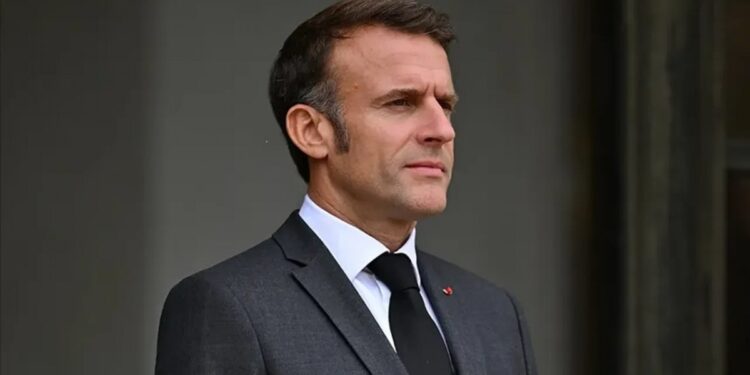 Macron: Şam-QSD görüşmelerinde ilerleme sağlanmalı
