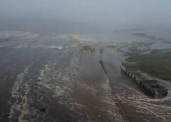 Tsunami dalgaları Rusya, Japonya ve ABD kıyılarına ulaştı