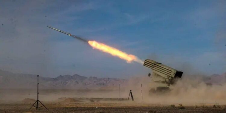 İsrail, Lübnan’a saldırdı