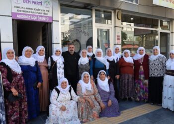 Barış Anneleri’nden TUAY-DER’e ziyaret: Barışa çok yakınız