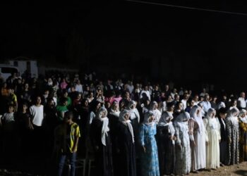 Halk buluşmaları sürüyor: Kürtler birlik olmalı  YENİLENDİ