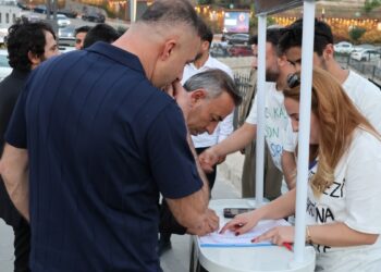 Şirnex’ta ağaç kesimine karşı imza kampanyası başlatıldı