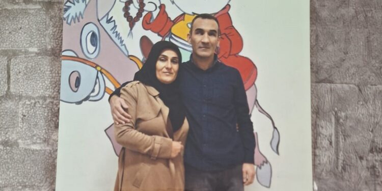 Şiddet uygulayan gardiyan tutsaktan şikayetçi oldu