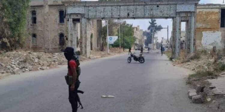 İsrail ordusu Süveyde’de Suriye tanklarını bombaladı