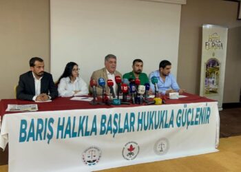 Riha’da gazetecilerle süreç toplantısı