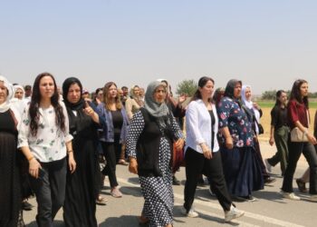 Berivan Demir’in taziyesine kitlesel ziyaret