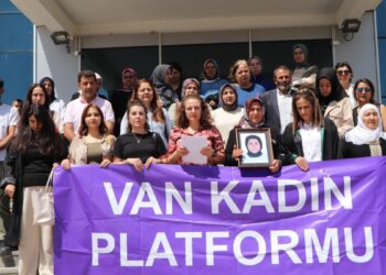 Çocuğu intihara sürükleyen iki zanlı yine tutuklanmadı