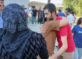 İki kez infazı yakılan tutsak tahliye oldu