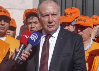 "500'e yakın kuruma grev kararı asılacak"